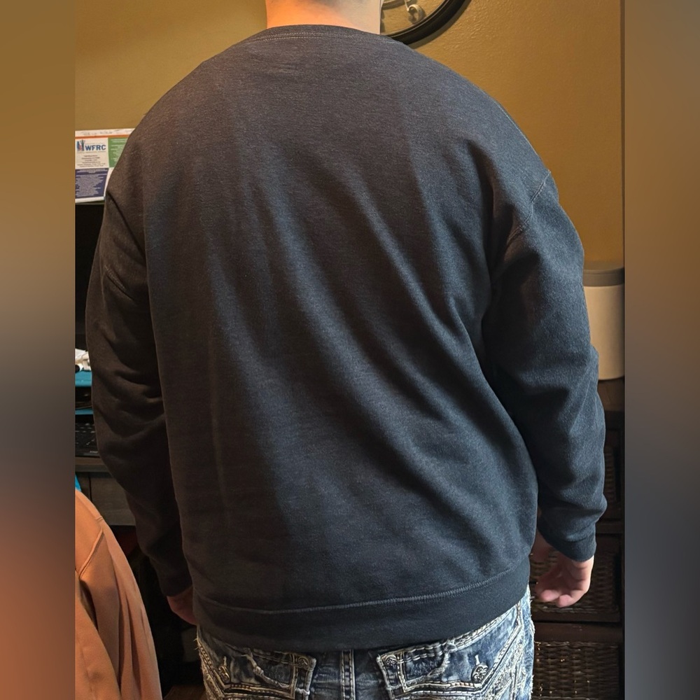 Workout sweater